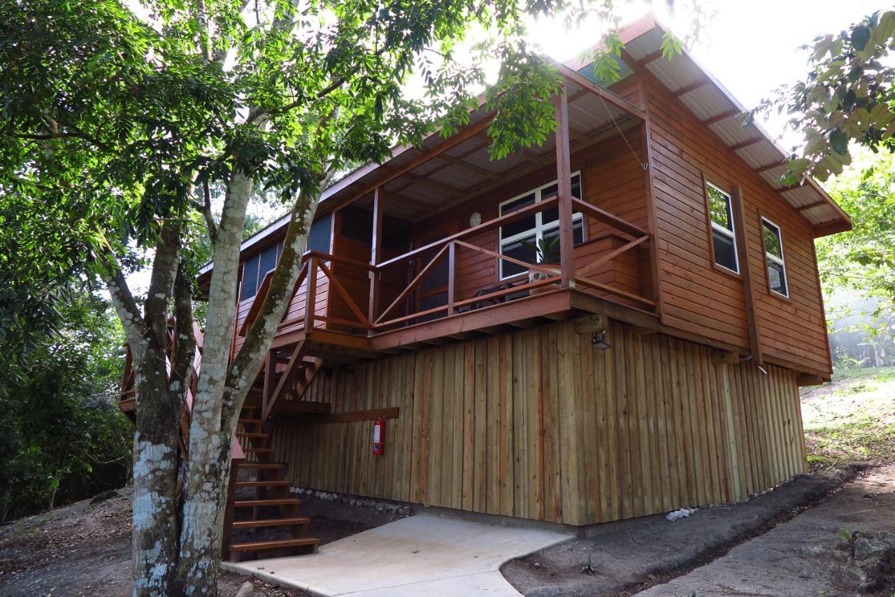 Maya Hill Lodge Black Man Eddy Exterior foto